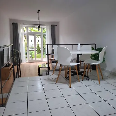 Modern 2-room With Terrace In Appartement Gauting